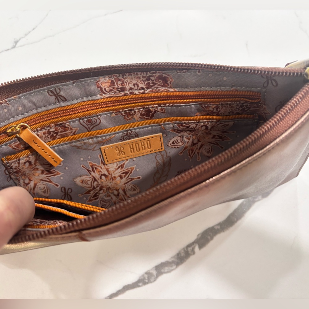 HOBO - Vida Leather Wristlet - Bronze - Picture 7 of 9